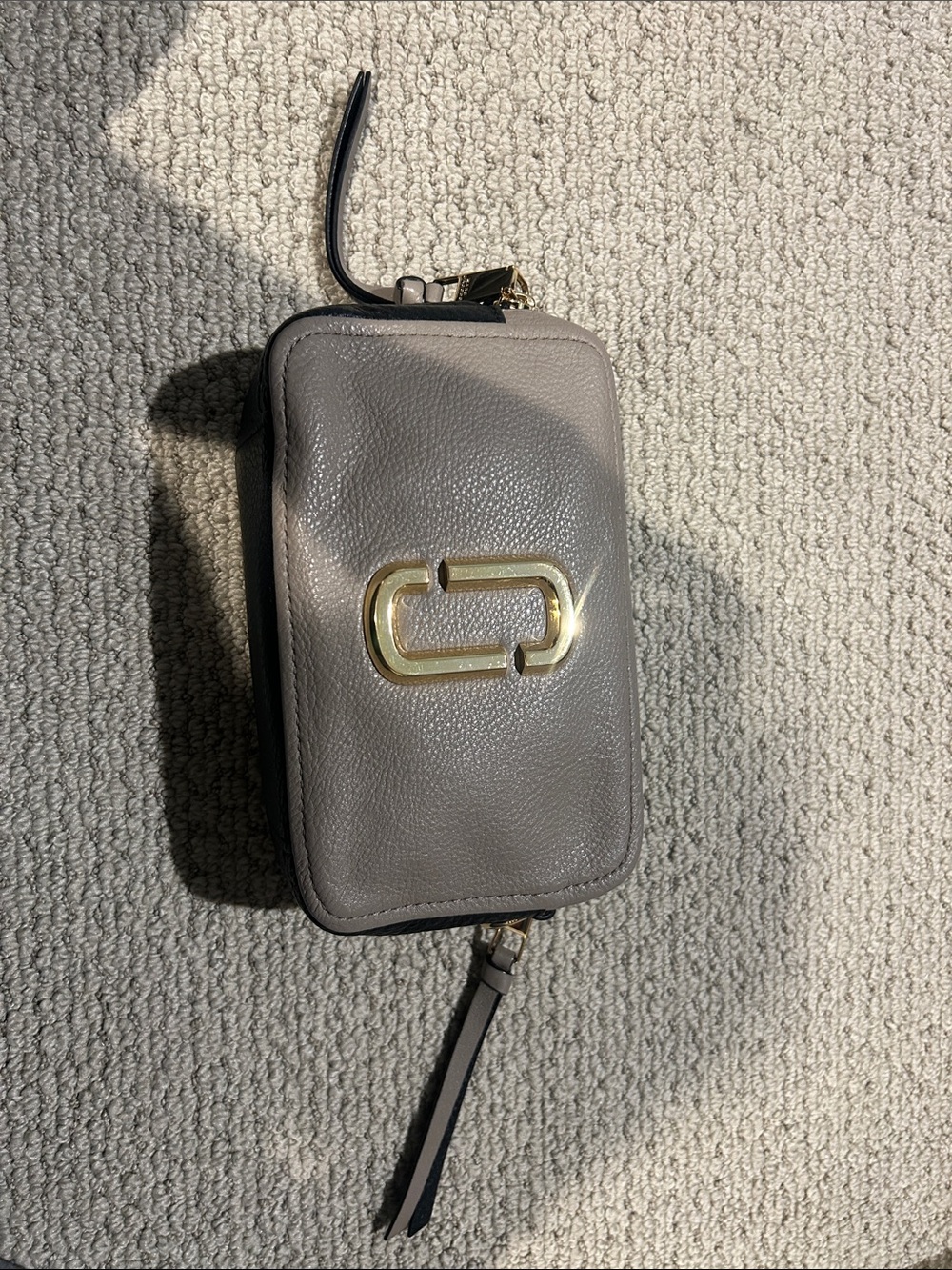 Marc Jacobs Taupe Leather Zip-Top Crossbody Wallet with Gold Hardware